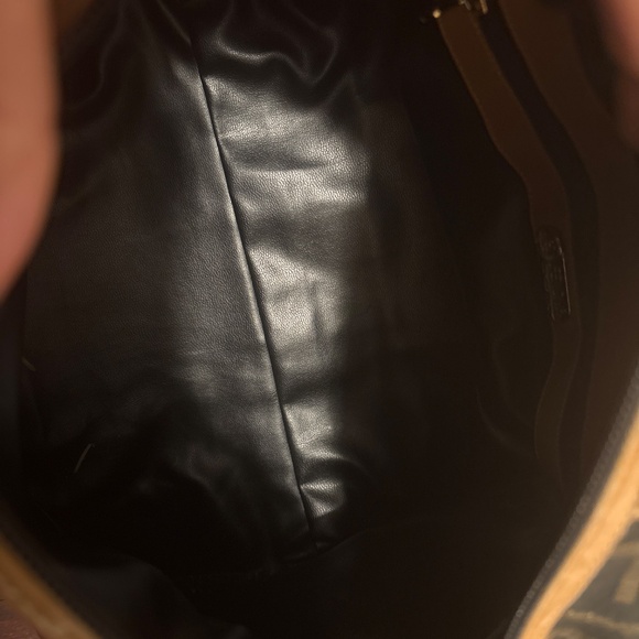 Fendi monogram  purse authentic excellent condition - Picture 11 of 13